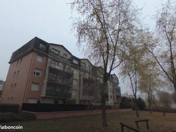 T2 de 42m2 dernier étage sur parc
