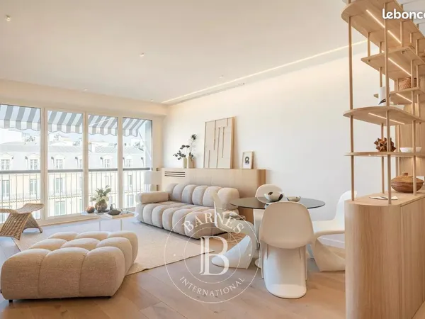 Appartement 2 pièces 81 m²
