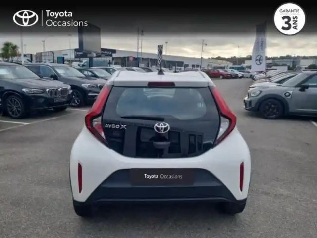 Toyota Aygo X 1.0 vvt-i 72ch dynamic — photo 4