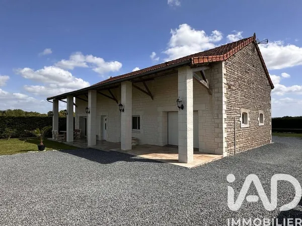 Maison de plain-pied 4 pièces 83 m²
