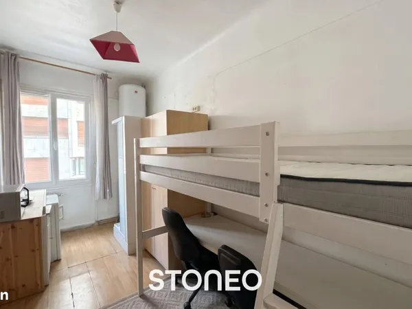Chambre de service 1 pièce 10 m²