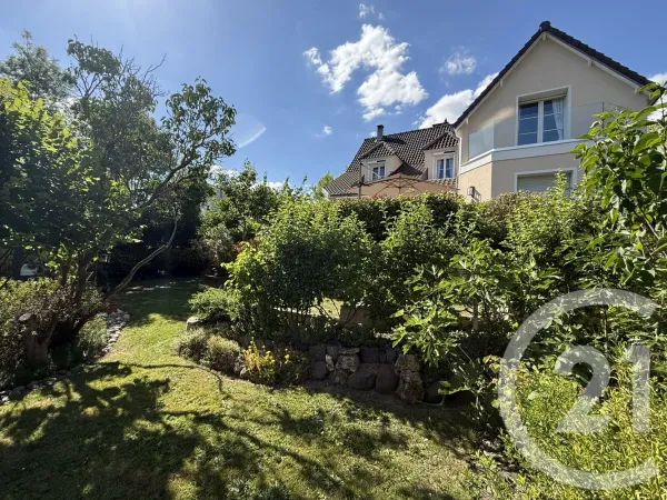 Vends maison - 218m²