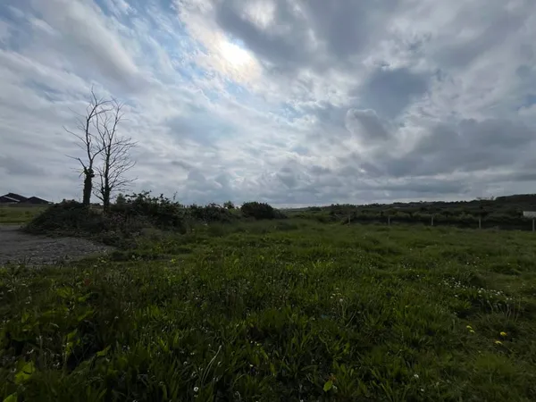 Terrain constructible 381 m²