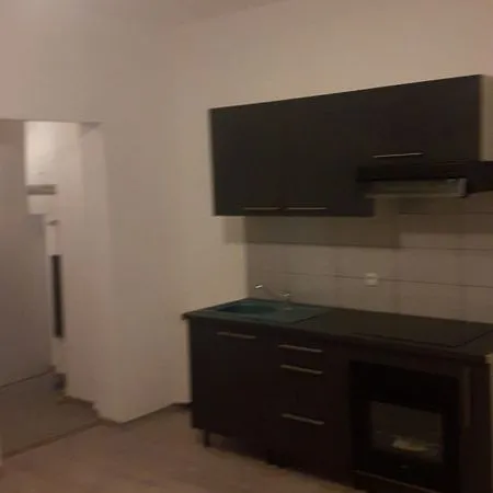 Location f3