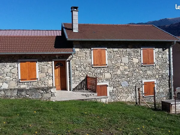 Maison t4 avec terrain et terrasse