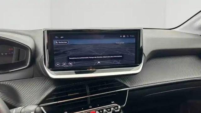 Peugeot 208 hybrid 110 ch e-dcs6 — photo 13