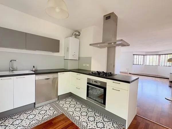 Appartement 4 pièces 103 m²