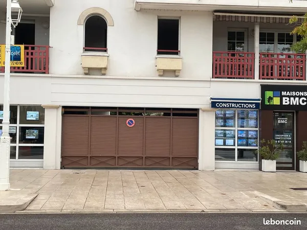 Loue place de parking