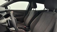 Peugeot 2008 1.2 Hybrid 145ch Style e-DCS6 — photo 12
