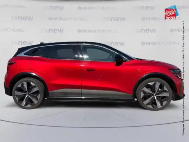 Renault Megane e-tech electric ev60 220ch techno super charge — photo 4