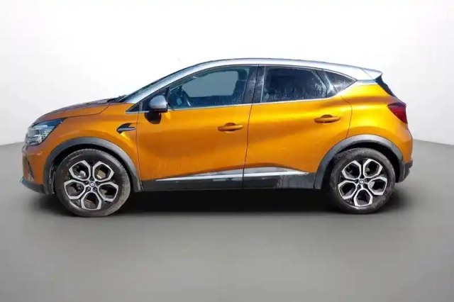 Renault Captur e-tech 145 - 21 — photo 2