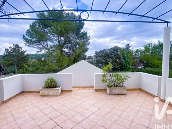 Maison 5 pièces 145 m²