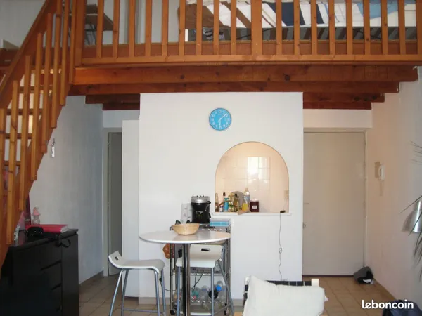 Studio mezzanine Nimes