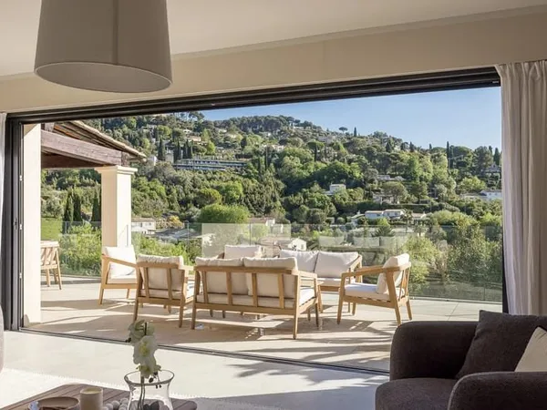 Maison 5 pièces 295 m²