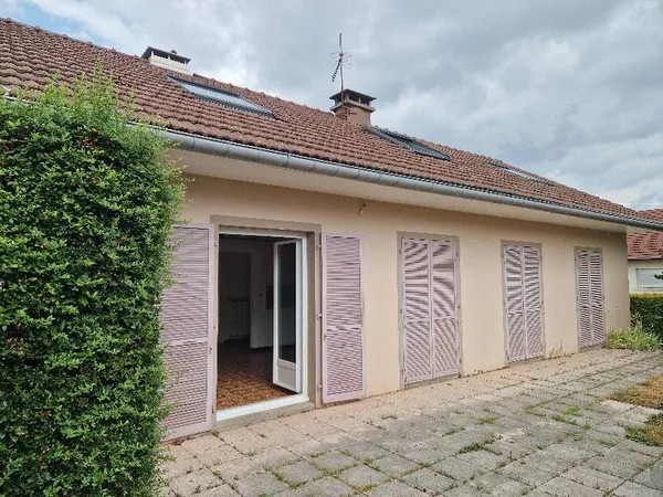 Maison 7 pièces 145 m²