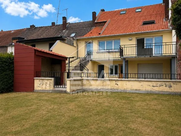 Immeuble 6 pièces 151 m²