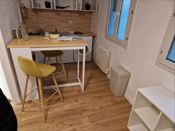 Studio meublé 19 m² - Bordeaux Capucins - Sans frais d'agence