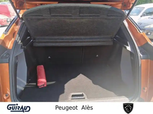 Peugeot 2008 puretech 130 s&amp;s eat8 — photo 6