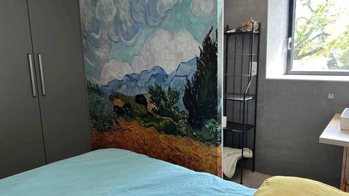 Photo 12