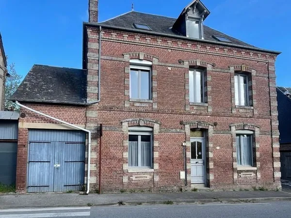 Maison 10 pièces 150 m²