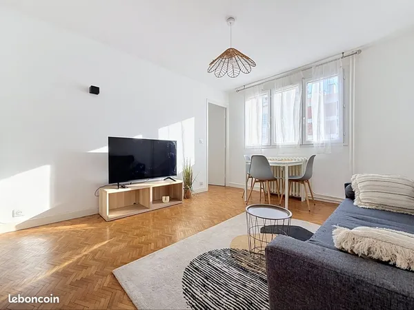 Appartement meublé 71 m² avec 3 chambres - Troyes - Disponible immédiatement
