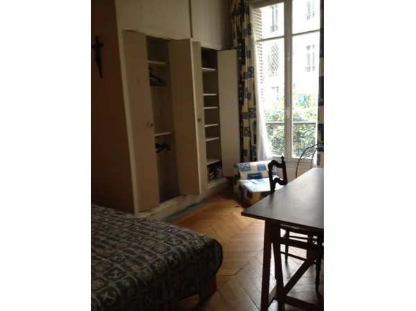 Loue chambre 15m² pour jeune professionnel Paris 16ème