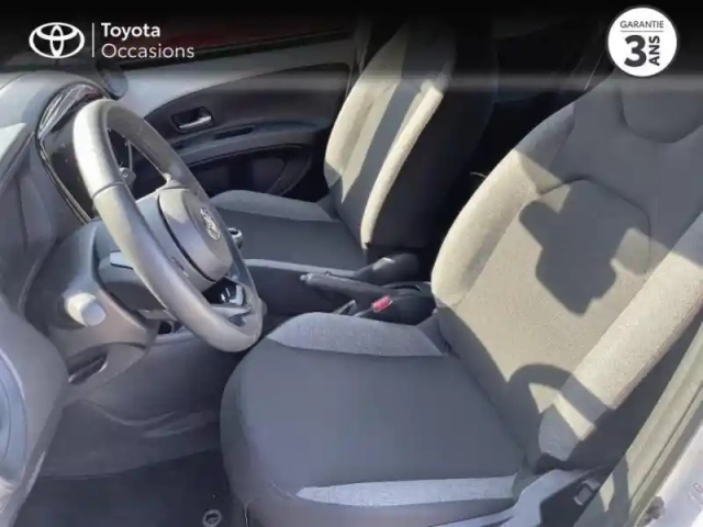 Toyota Aygo X 1.0 vvt-i 72ch dynamic my24 — photo 11
