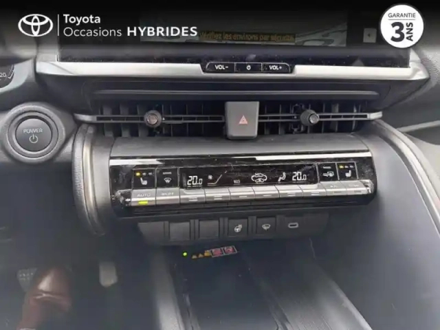 Toyota C-Hr 2.0 hybride rechargeable 225ch design ng23 — photo 12