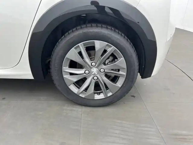 Peugeot 208 electrique 50 kwh 136ch — photo 13