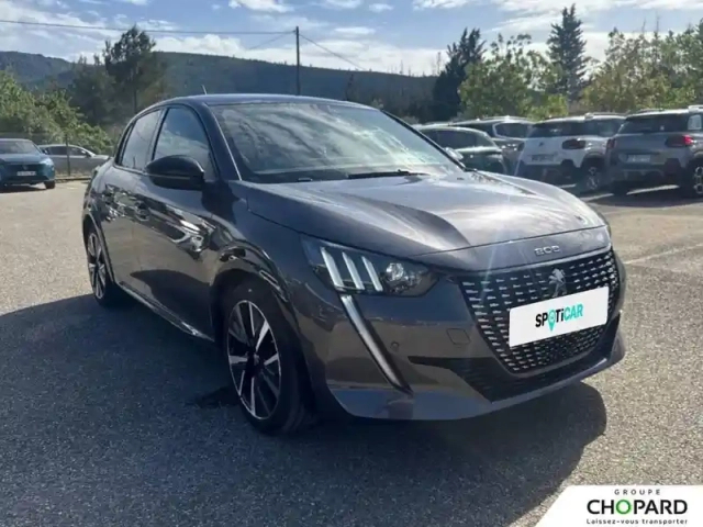 Peugeot 208 puretech 130 s&amp;s eat8 — photo 28