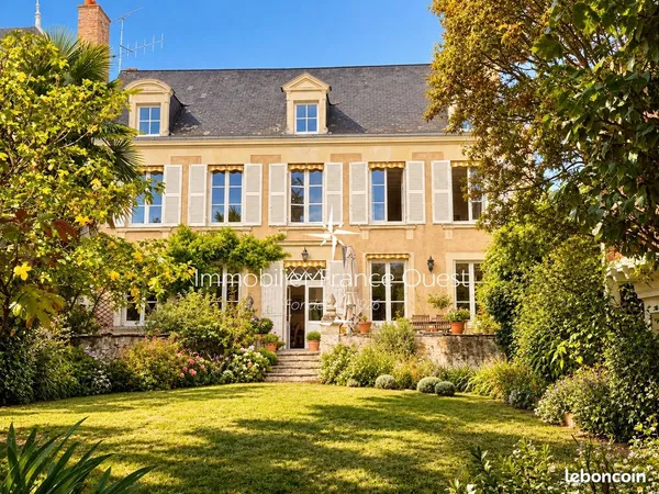 Propriété 6 pièces 280 m²