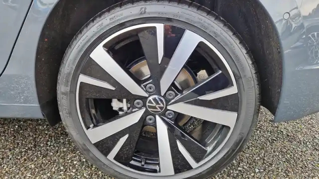 Volkswagen Golf 1.5 ehybrid 204 dsg6 — photo 10