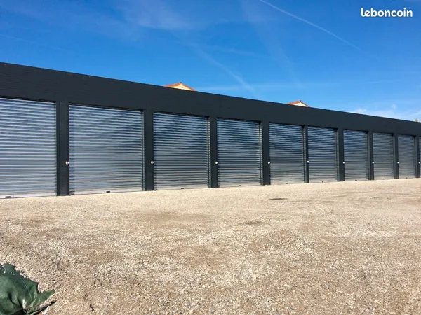 Stationnement Location Fonbeauzard  30m² 250€