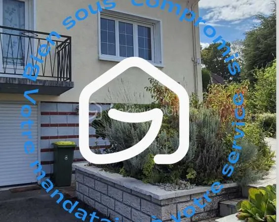 Maison 93m² centre-ville avec terrain 448m², veranda+balcon,sous-sol complet et Gare