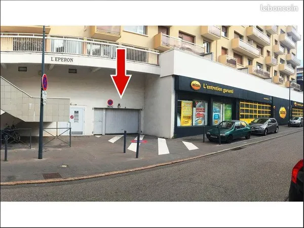 Loue parking cours fauriel