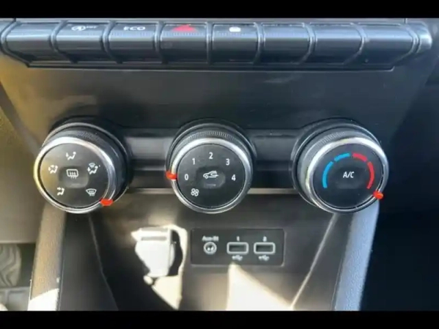 Renault Clio 1.0 tce 90ch equilibre — photo 13