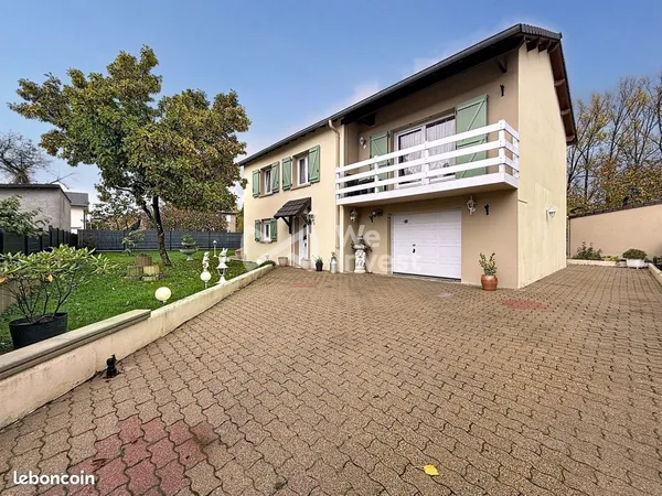 Maison 6 pièces 130 m²