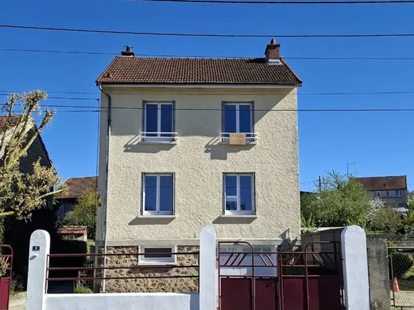 Maison à Dormans ( marne )