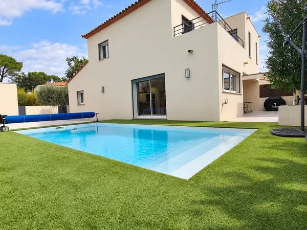 Maison 5 pièces 142 m²