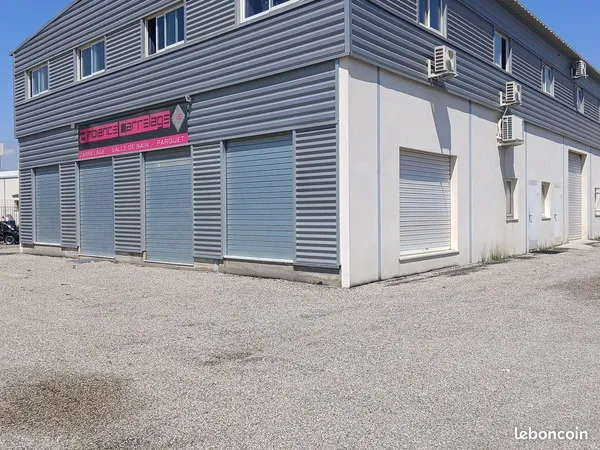 Location local/ medical/ commerce