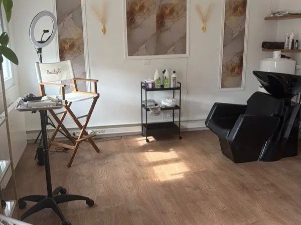 Local professionnel de 21 m² - Woippy village