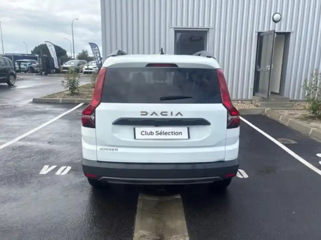 Dacia Jogger 1.0 tce 110ch extreme 7 places -24 — photo 25