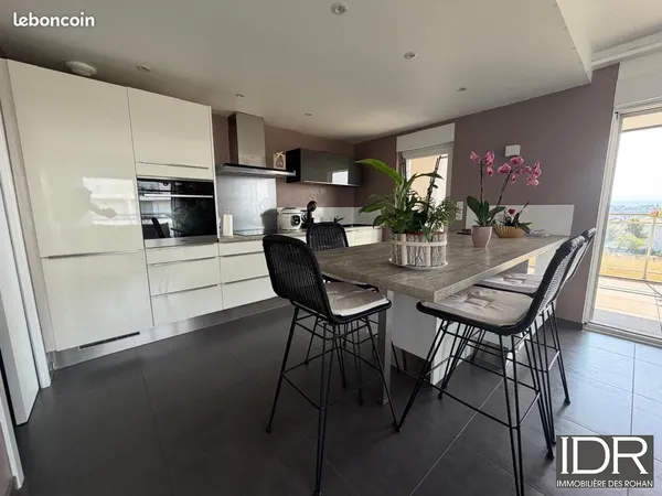 Appartement 4 pièces 92 m²