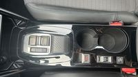 Peugeot 2008 1.2 PureTech 130ch S&S Allure Pack EAT8 — photo 18
