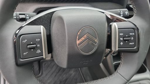 Citroen C3 1.2 Turbo 100 - Plus – 2025 – 6141 km – Essence – Boîte Manuelle — photo 10