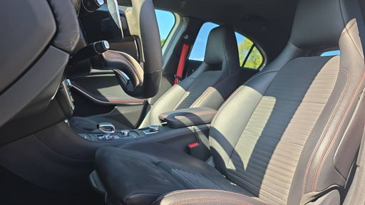 Mercedes Classe A 45 AMG 381 4Matic 7G-DCT - AMG – 2016 – 116433 km – Essence – Boîte Automatique — photo 18
