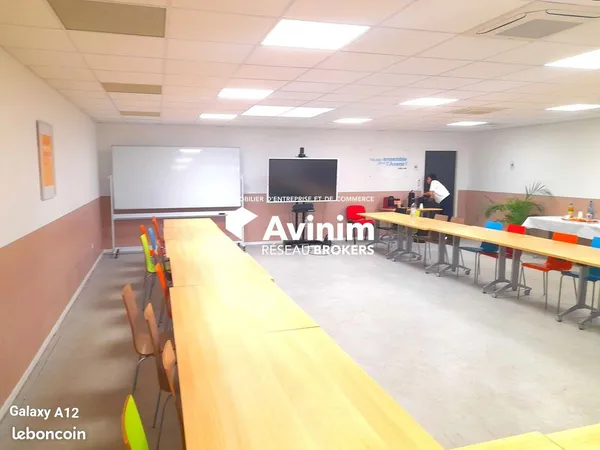 Bureaux 650 m² Saint-Jean-le-Blanc