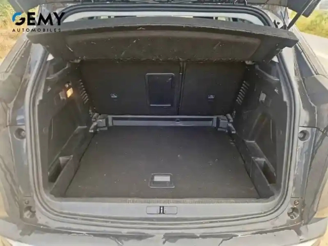 Peugeot 3008 puretech 130ch s&amp;s bvm6 — photo 6