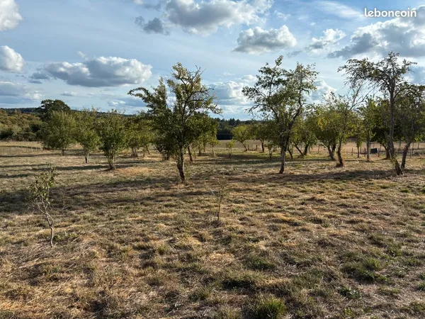 Terrain constructible dans un Verger