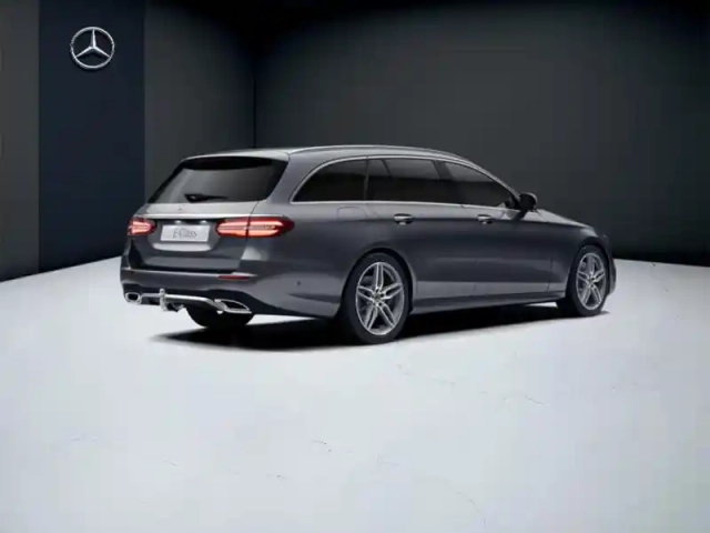 Mercedes Cla e 400 d 4matic break — photo 15